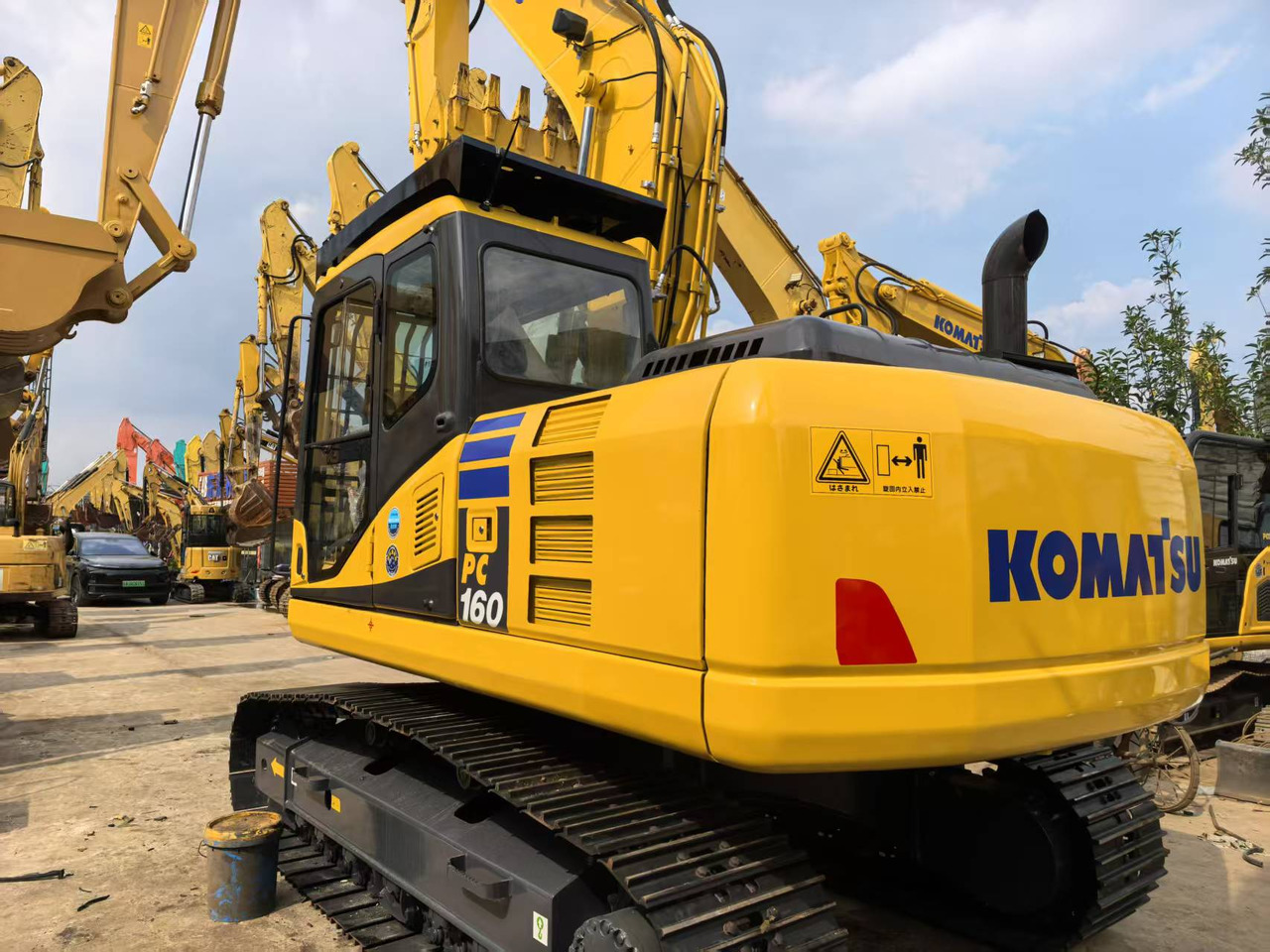 KOMATSU PC160 - Ekskavator perayap: gambar 1 KOMATSU PC160 - Ekskavator perayap: gambar 1