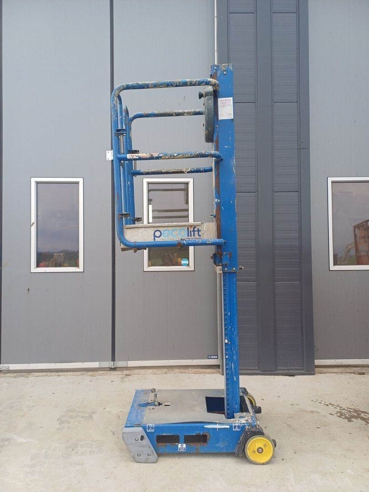 JLG Peco lift henkilönostin - Lift tiang vertikal: gambar 1 JLG Peco lift henkilönostin - Lift tiang vertikal: gambar 1