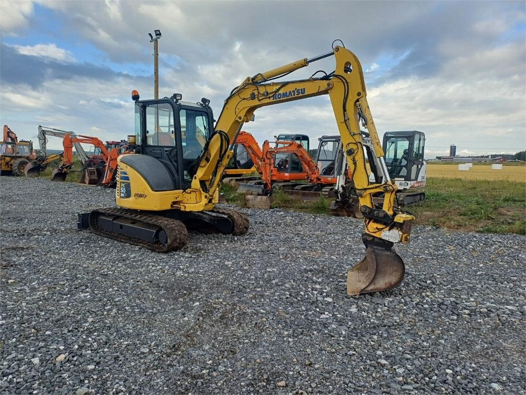 Komatsu pc50mr-2 Engcon pyörittäjällä - Ekskavator mini: gambar 4 Komatsu pc50mr-2 Engcon pyörittäjällä - Ekskavator mini: gambar 4