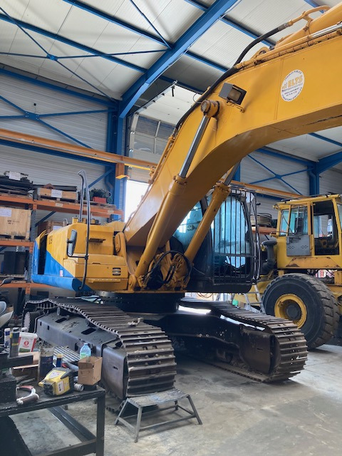 Pelle HITACHI - Ekskavator perayap: gambar 2 Pelle HITACHI - Ekskavator perayap: gambar 2