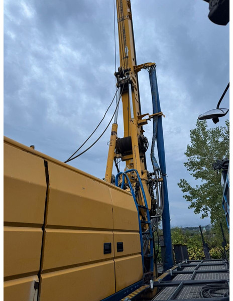 Casagrande B300 - Anjungan pengeboran: gambar 5 Casagrande B300 - Anjungan pengeboran: gambar 5