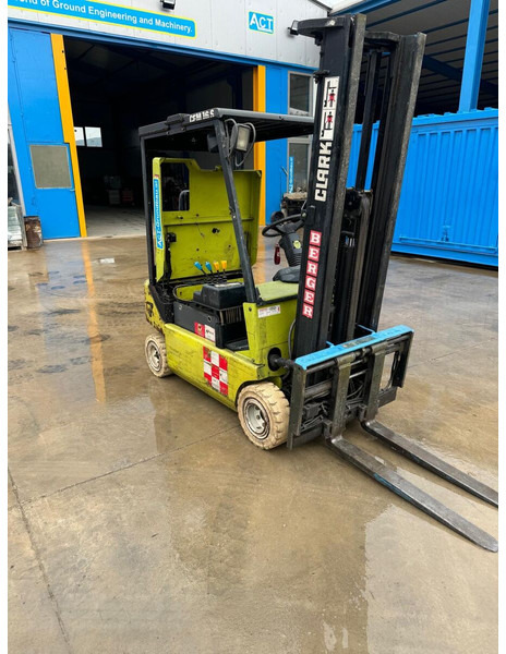 Clark CEM 16S - Forklift: gambar 1 Clark CEM 16S - Forklift: gambar 1