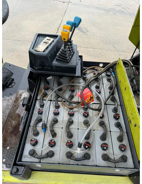Clark CEM 16S - Forklift: gambar 4 Clark CEM 16S - Forklift: gambar 4