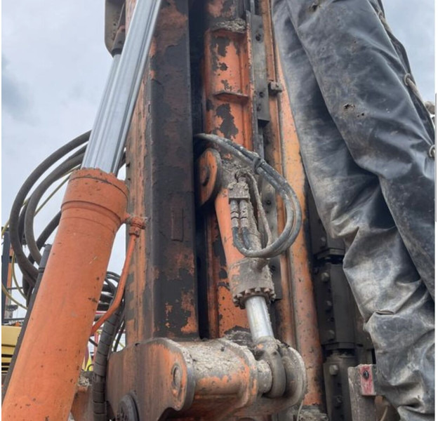 Hütte HBR 205 - Anjungan pengeboran: gambar 5 Hütte HBR 205 - Anjungan pengeboran: gambar 5