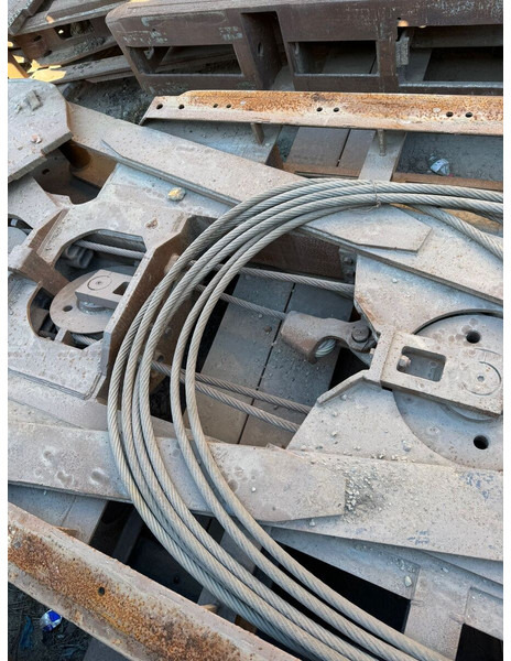 Liebherr Stein HT Diaphragm Wall Grab - Grapple untuk Peralatan konstruksi: gambar 3 Liebherr Stein HT Diaphragm Wall Grab - Grapple untuk Peralatan konstruksi: gambar 3