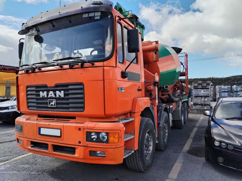MAN 35.414 - Truk pompa beton: gambar 1 MAN 35.414 - Truk pompa beton: gambar 1