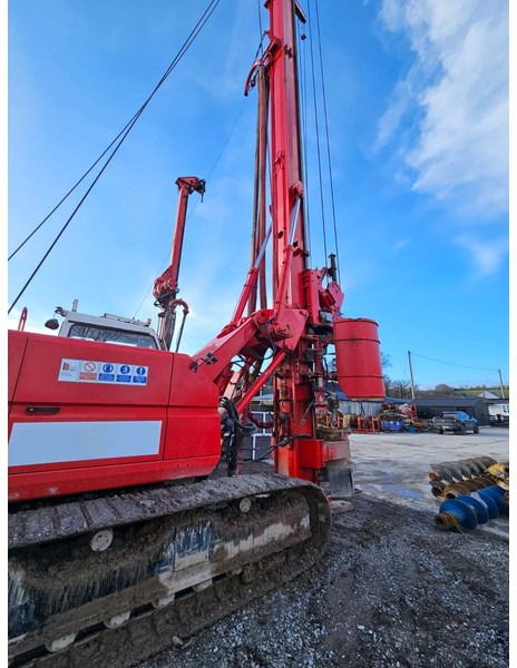 Soilmec R312 /200 - Anjungan pengeboran: gambar 2 Soilmec R312 /200 - Anjungan pengeboran: gambar 2