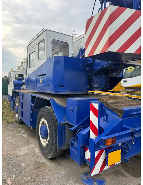 Tadano AR 300E - Derek pemuat: gambar 4 Tadano AR 300E - Derek pemuat: gambar 4