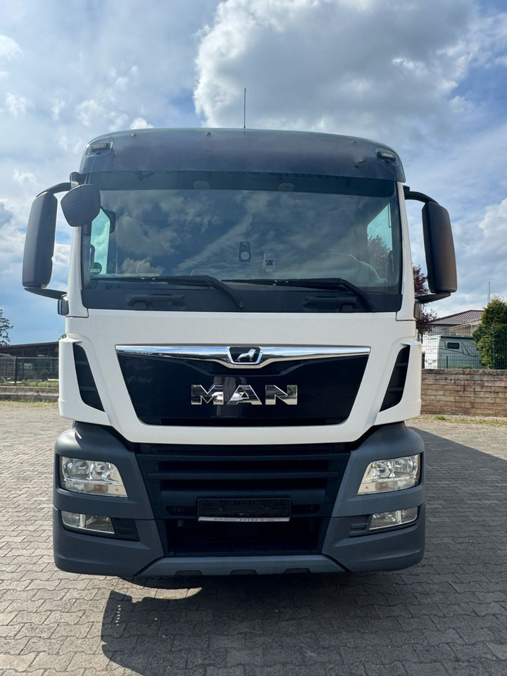MAN TGS 26.360/Lenk-Lift/Lbw/Kettliner-GT-Aufbau - Truk minuman: gambar 2 MAN TGS 26.360/Lenk-Lift/Lbw/Kettliner-GT-Aufbau - Truk minuman: gambar 2