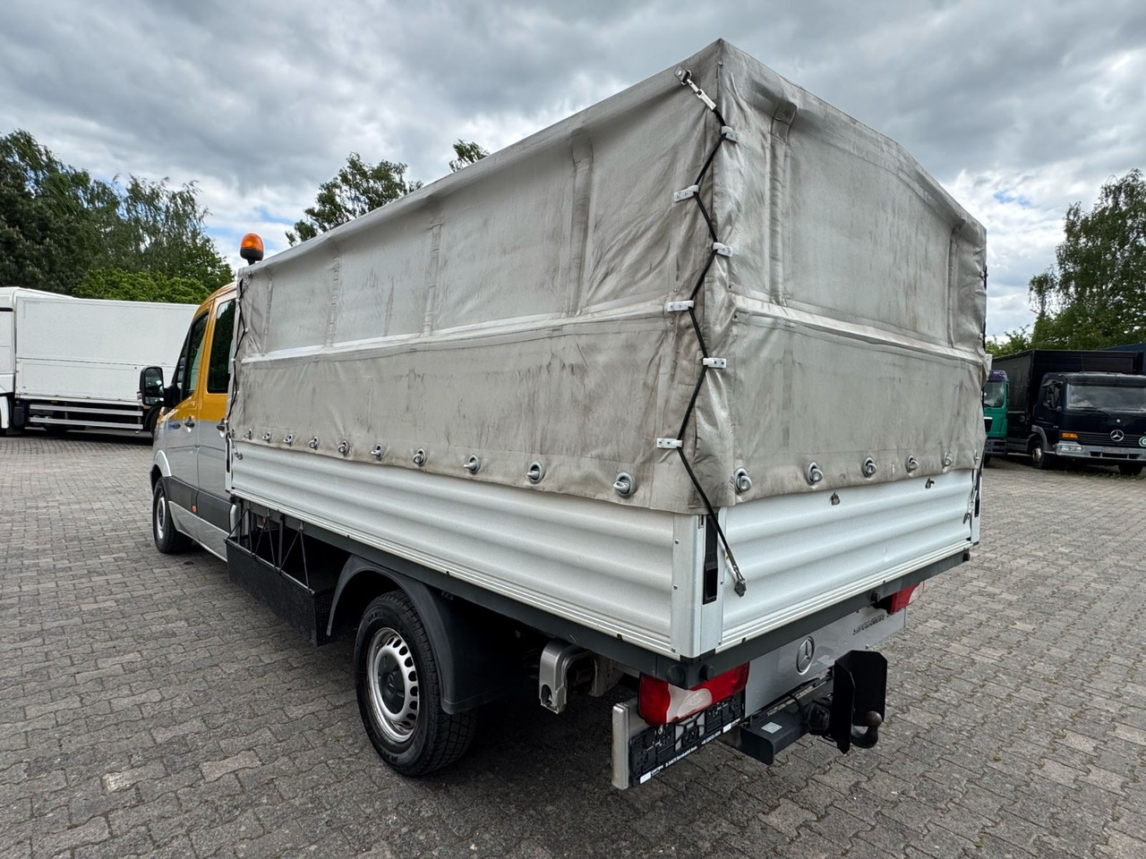 Mercedes-Benz 316 CDI/DK/Ahk/Top-Zustand/Tüv-Neu! - Van dengan terpal samping, Van kombi: gambar 4 Mercedes-Benz 316 CDI/DK/Ahk/Top-Zustand/Tüv-Neu! - Van dengan terpal samping, Van kombi: gambar 4