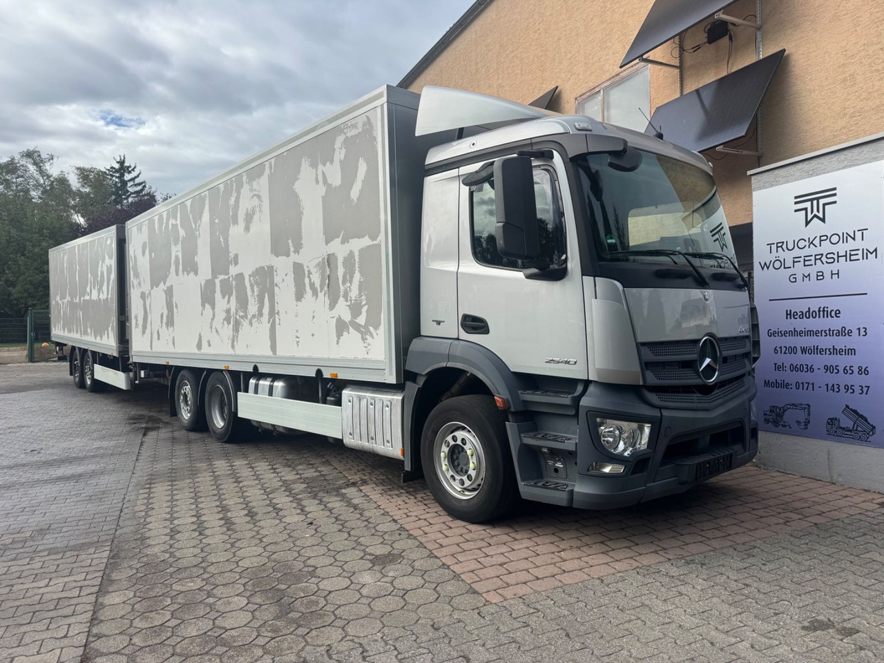 Mercedes-Benz Antos 2540/2xLBW/Kühlung-Defekt/5instock - Truk berpendingin: gambar 1 Mercedes-Benz Antos 2540/2xLBW/Kühlung-Defekt/5instock - Truk berpendingin: gambar 1
