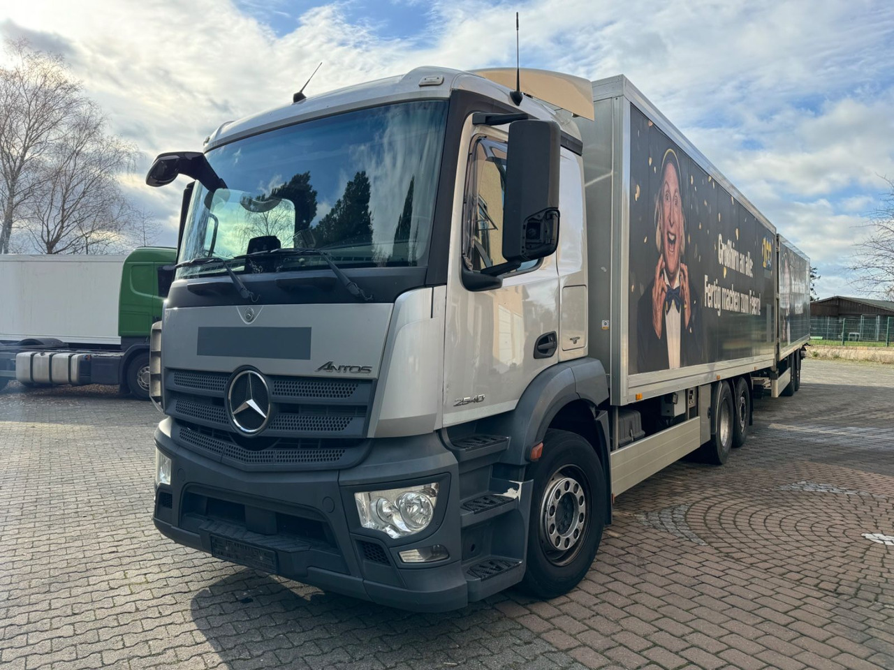 Mercedes-Benz Antos 2540/Durchladbar/2xLBW/Frigoblock/2instock - Truk berpendingin: gambar 2 Mercedes-Benz Antos 2540/Durchladbar/2xLBW/Frigoblock/2instock - Truk berpendingin: gambar 2