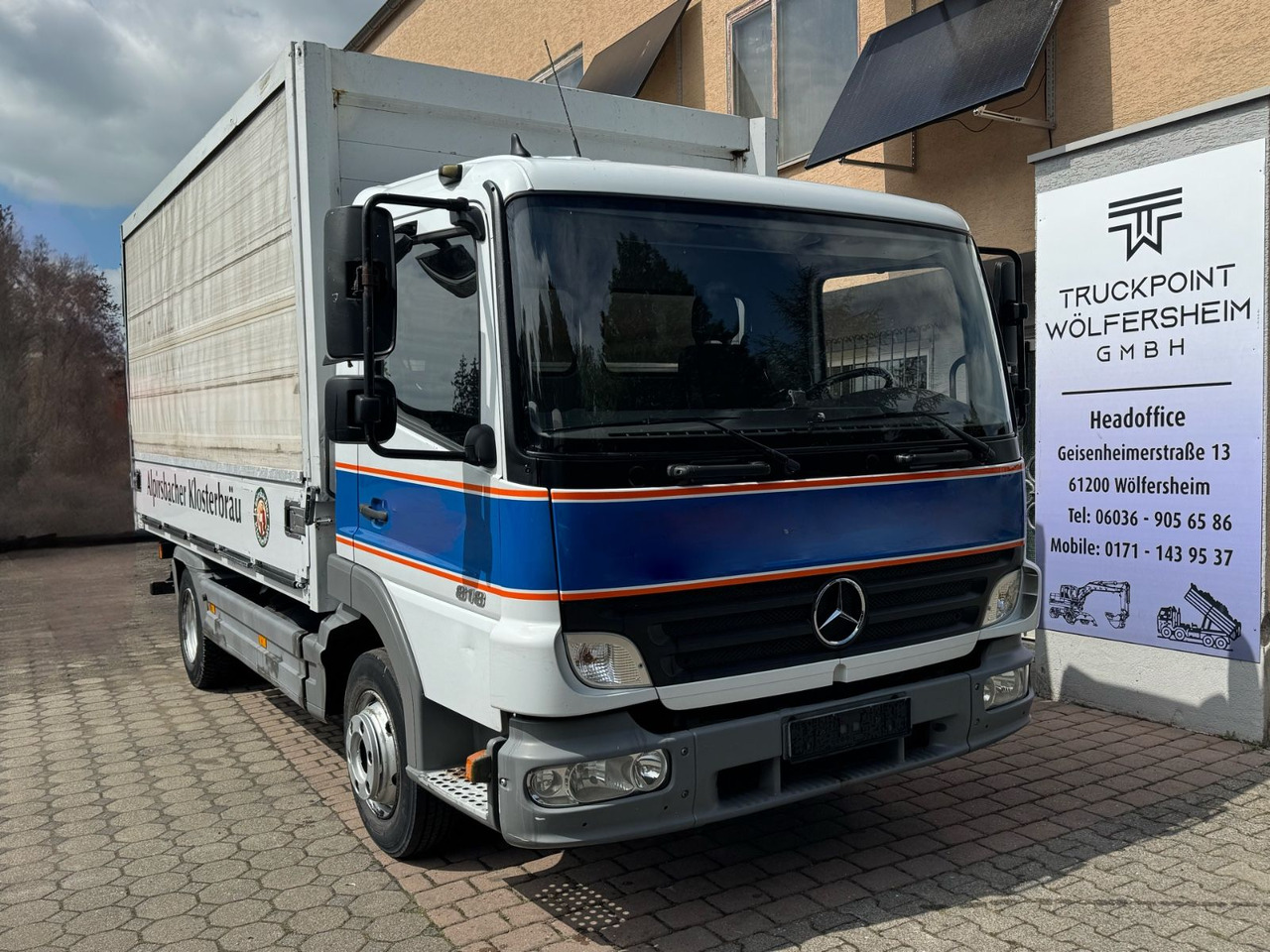 Mercedes-Benz Atego 818/Roll-Plane/Tüv-Neu/1xAHK-Maul/ - Truk minuman: gambar 1 Mercedes-Benz Atego 818/Roll-Plane/Tüv-Neu/1xAHK-Maul/ - Truk minuman: gambar 1