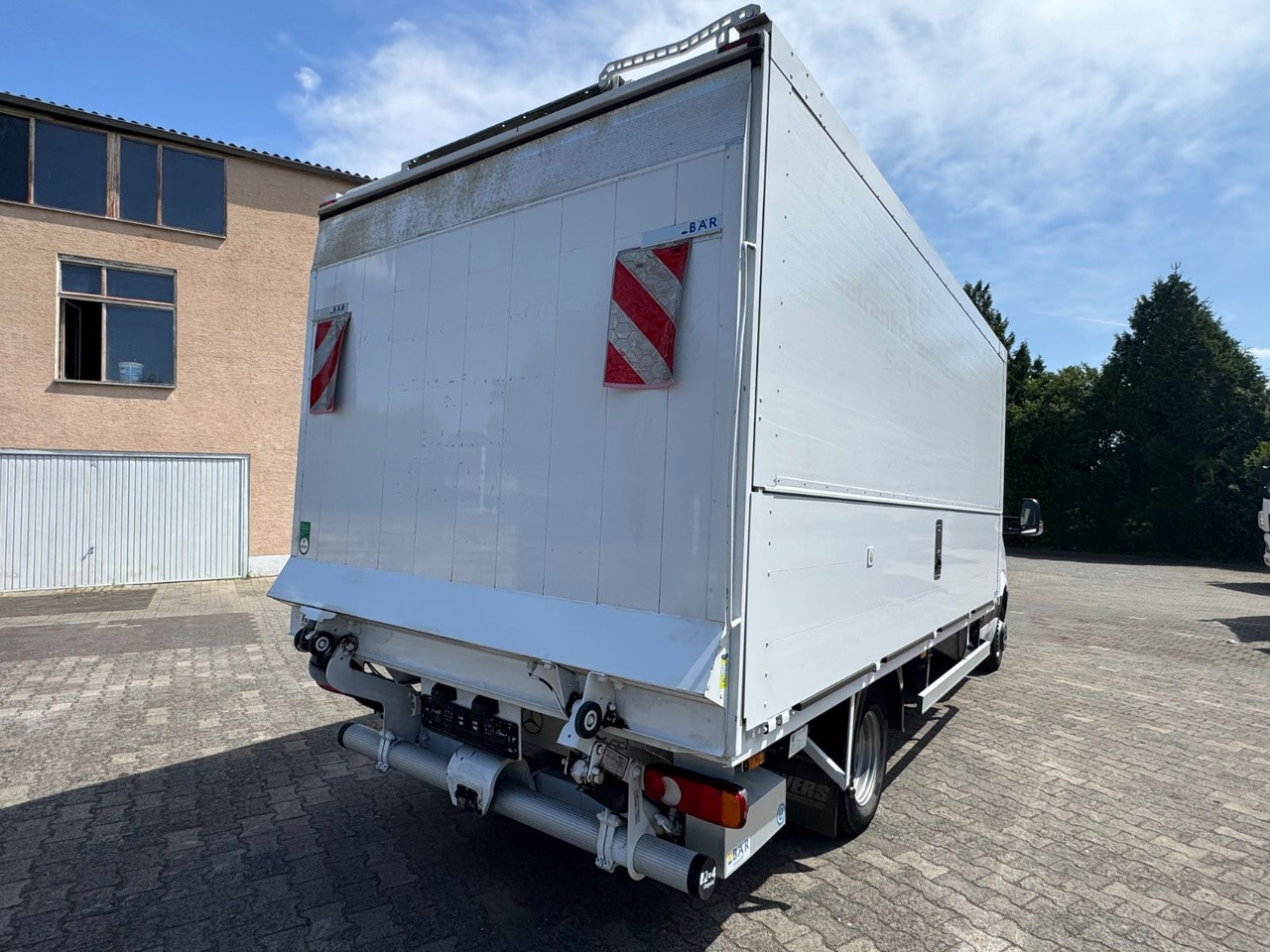 Mercedes-Benz Sprinter 514/LBW/KLIMA/aus.1Hand/GT-Zertifikat - Truk minuman: gambar 4 Mercedes-Benz Sprinter 514/LBW/KLIMA/aus.1Hand/GT-Zertifikat - Truk minuman: gambar 4