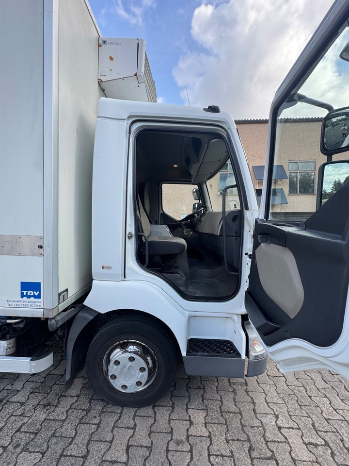 Renault MIDLUM 180/Thermo-King V-500/LBW - Van berpendingin: gambar 5 Renault MIDLUM 180/Thermo-King V-500/LBW - Van berpendingin: gambar 5