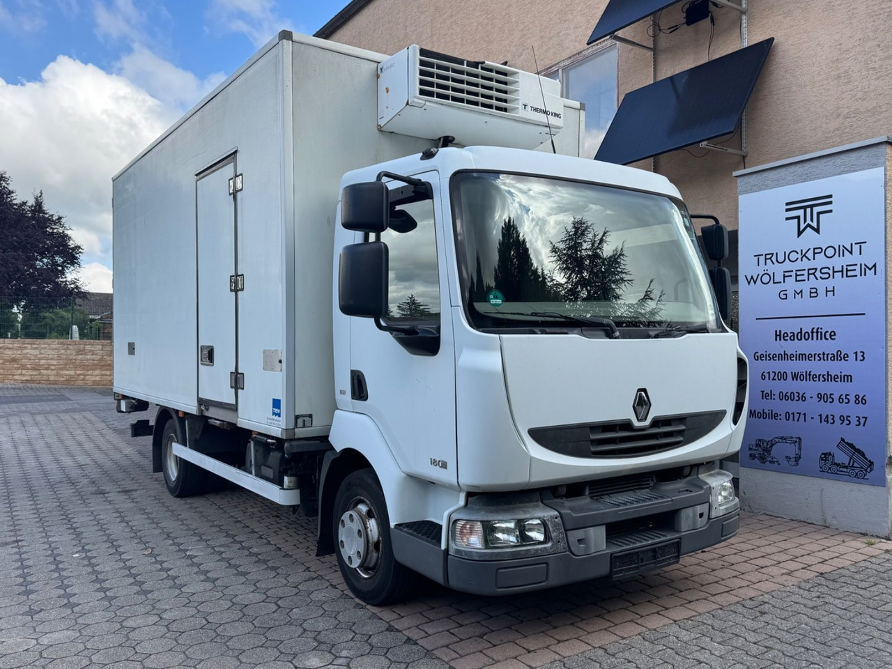 Renault MIDLUM 180/Thermo-King V-500/LBW - Van berpendingin: gambar 1 Renault MIDLUM 180/Thermo-King V-500/LBW - Van berpendingin: gambar 1