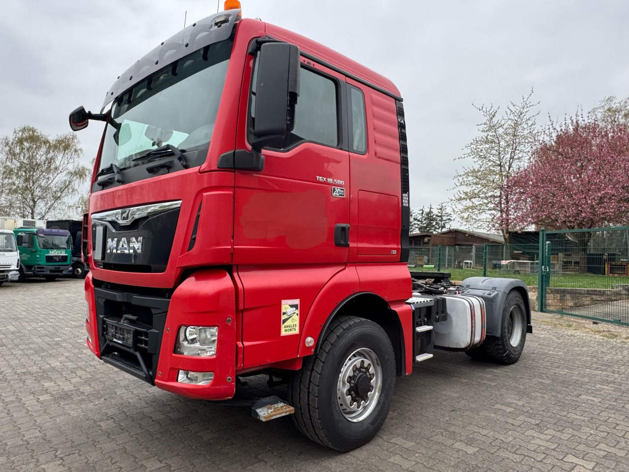 MAN TGX 18.500/Kipphyd./4x4/TÜV-NEU/Top-Zustand! - Tractor head: gambar 2 MAN TGX 18.500/Kipphyd./4x4/TÜV-NEU/Top-Zustand! - Tractor head: gambar 2