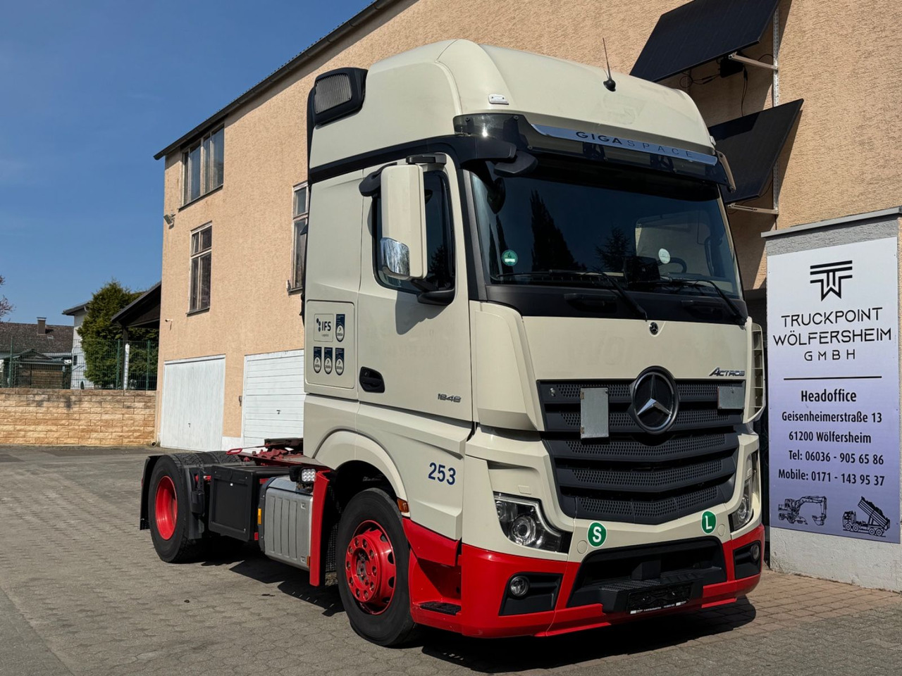 Mercedes-Benz Actros 1848/GIGA/Retarder/2xBett/2instock - Tractor head: gambar 1 Mercedes-Benz Actros 1848/GIGA/Retarder/2xBett/2instock - Tractor head: gambar 1