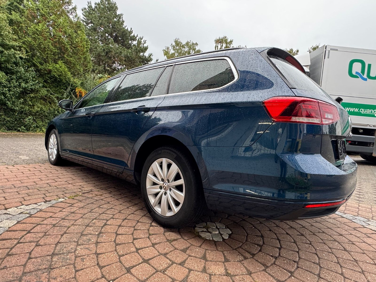 Volkswagen Passat Variant 2.0 TDI - Station wagon: gambar 4 Volkswagen Passat Variant 2.0 TDI - Station wagon: gambar 4