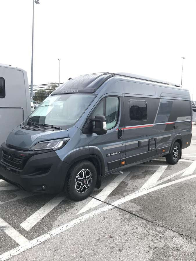 ADRIA Twin Sport 640 SG - Mobil kemping: gambar 2 ADRIA Twin Sport 640 SG - Mobil kemping: gambar 2