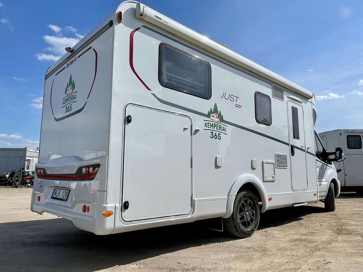 DETHLEFFS Just Go T7055 EB - Mobil rumah semi-terintegrasi: gambar 5 DETHLEFFS Just Go T7055 EB - Mobil rumah semi-terintegrasi: gambar 5