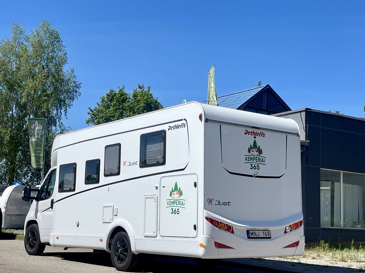 DETHLEFFS T7052 DBL - Mobil rumah semi-terintegrasi: gambar 3 DETHLEFFS T7052 DBL - Mobil rumah semi-terintegrasi: gambar 3