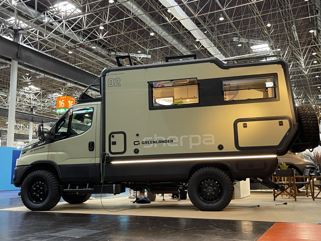 Greenlander - Mobil rumah semi-terintegrasi: gambar 2 Greenlander - Mobil rumah semi-terintegrasi: gambar 2