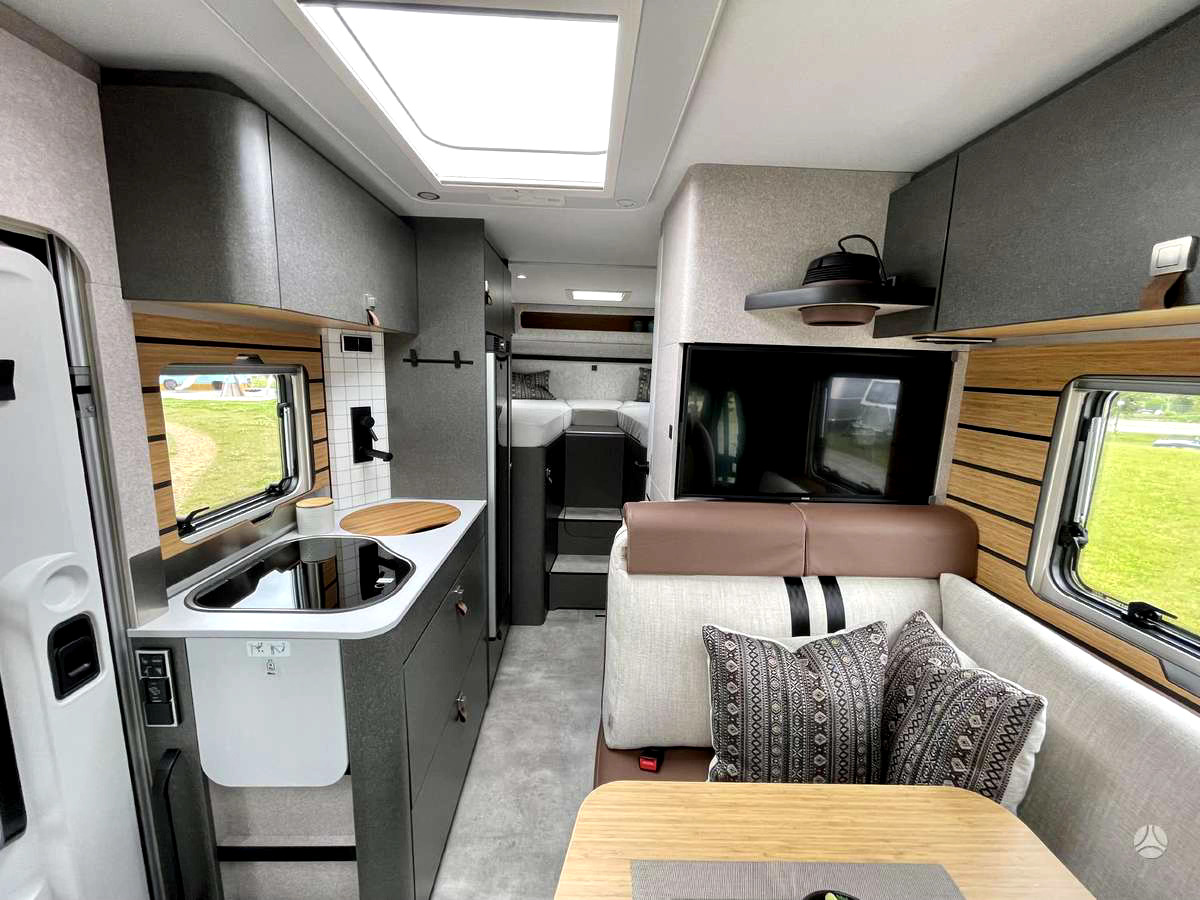 Mobil rumah semi-terintegrasi baru Hymer MLT 580 4x4: gambar 8