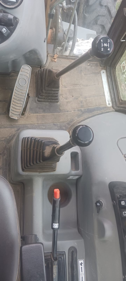 Case 770 EX-SS - Backhoe loader: gambar 4 Case 770 EX-SS - Backhoe loader: gambar 4