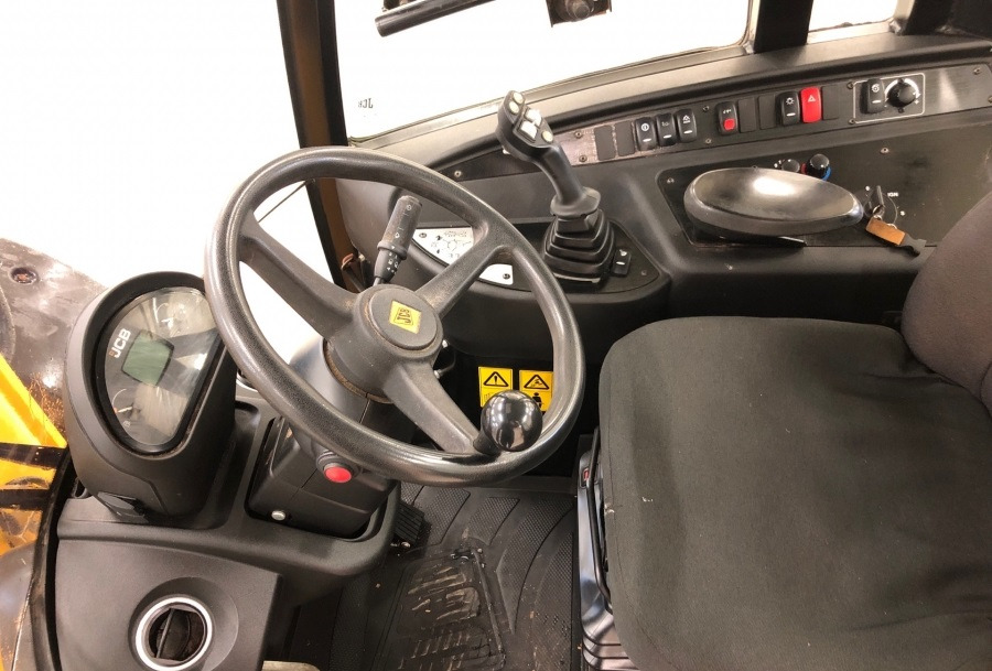 JCB TM220 - Loader depan teleskopik: gambar 4 JCB TM220 - Loader depan teleskopik: gambar 4