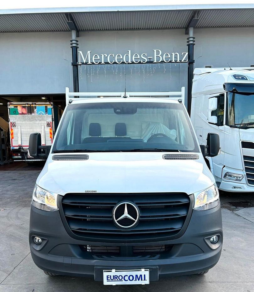 Mercedes 515 T 37/50 PRO Ribaltabile Tril. - Van jungkit: gambar 2 Mercedes 515 T 37/50 PRO Ribaltabile Tril. - Van jungkit: gambar 2