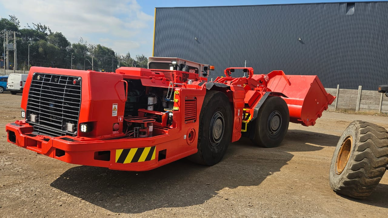 SANDVIK LH410 - Mesin pertambangan: gambar 4 SANDVIK LH410 - Mesin pertambangan: gambar 4