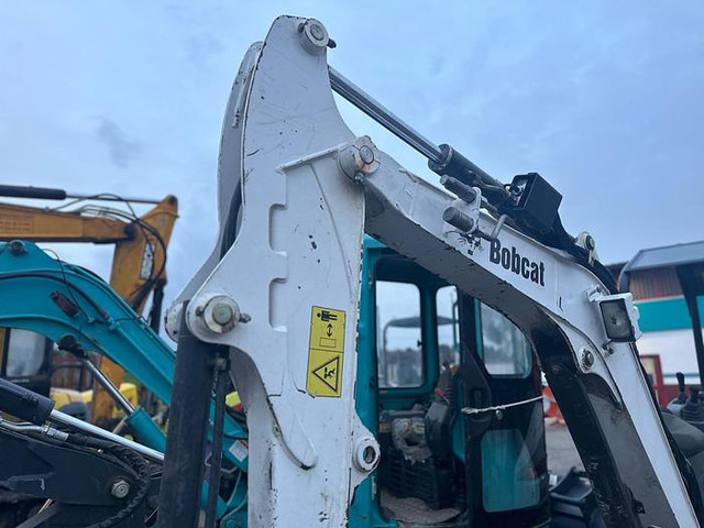 Bobcat E26 - Ekskavator mini: gambar 2 Bobcat E26 - Ekskavator mini: gambar 2