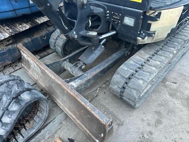 Bobcat E26 - Ekskavator mini: gambar 4 Bobcat E26 - Ekskavator mini: gambar 4