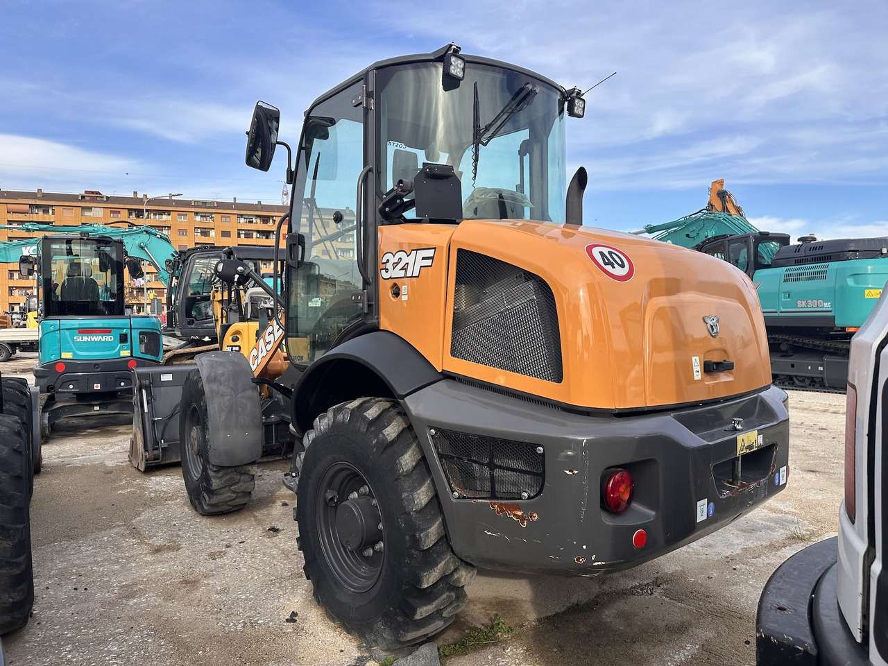 CASE 321F - Wheel loader: gambar 3 CASE 321F - Wheel loader: gambar 3