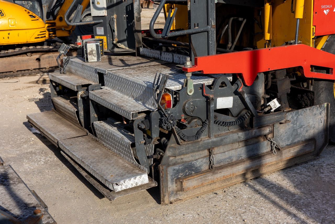 DYNAPAC F121-4W - Paver aspal: gambar 5 DYNAPAC F121-4W - Paver aspal: gambar 5