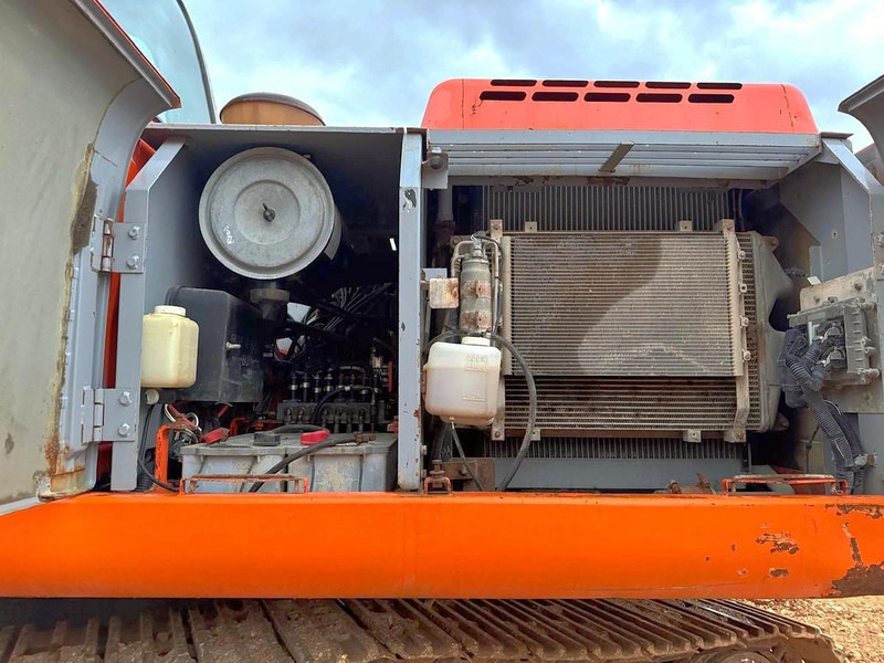 Ekskavator Fiat KOBELCO E305: gambar 11