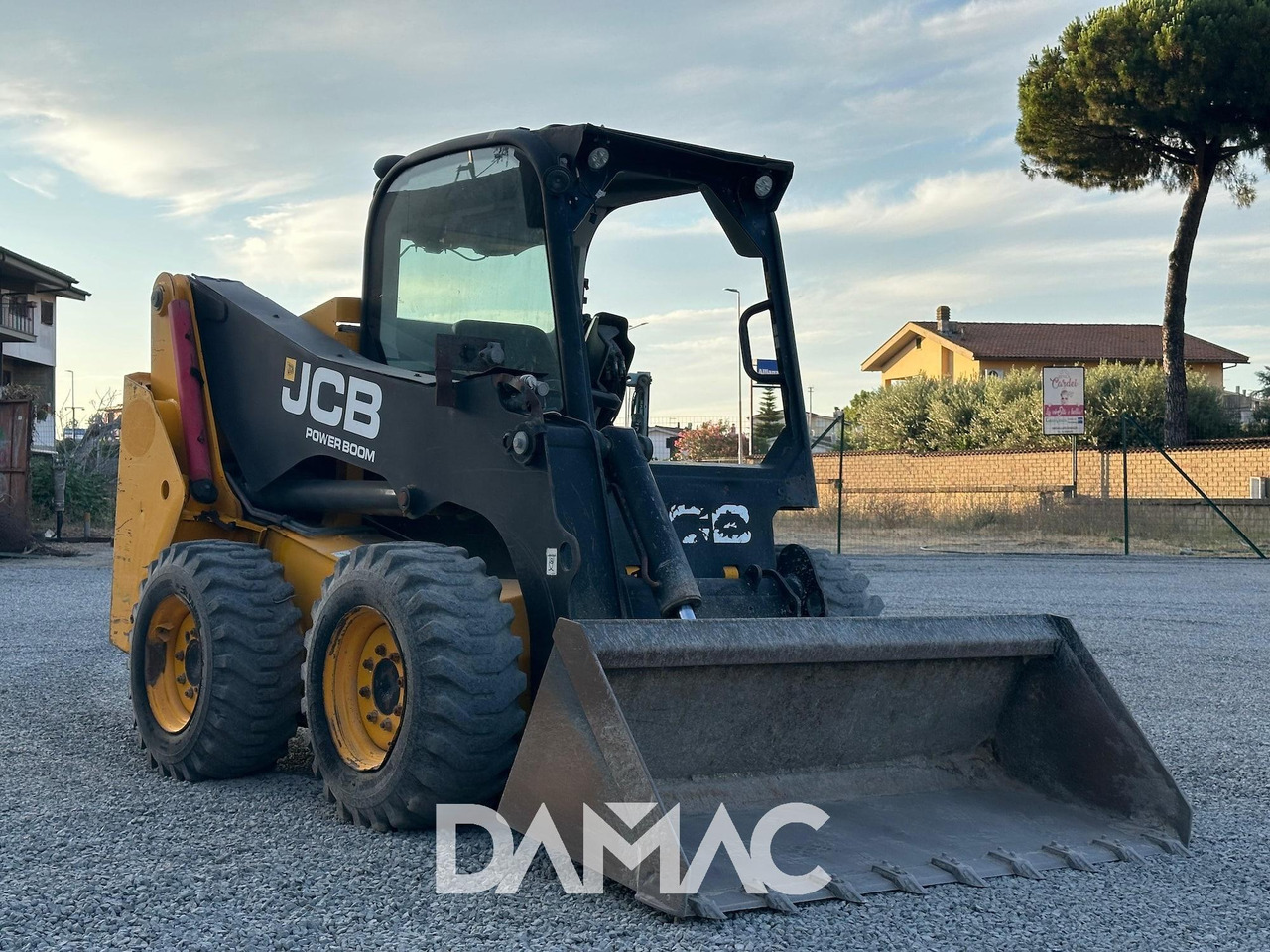 JCB 225 - Skid steer: gambar 3 JCB 225 - Skid steer: gambar 3