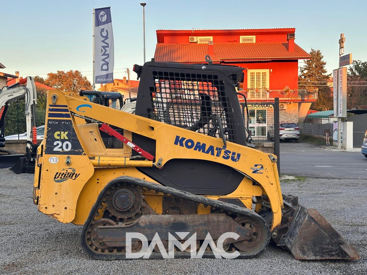 KOMATSU CK20 - Skid steer: gambar 2 KOMATSU CK20 - Skid steer: gambar 2