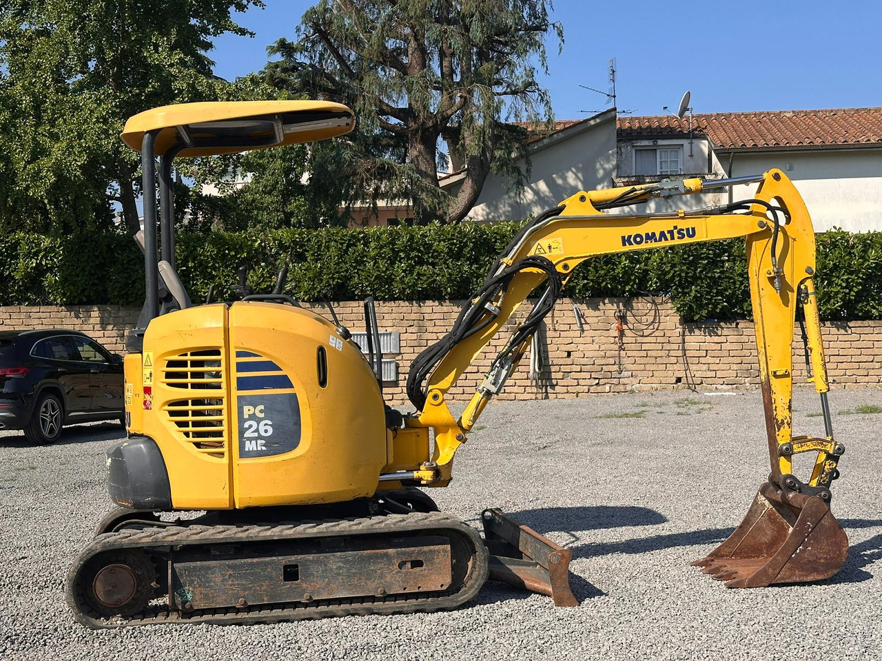KOMATSU PC26MR-3 - Ekskavator mini: gambar 2 KOMATSU PC26MR-3 - Ekskavator mini: gambar 2