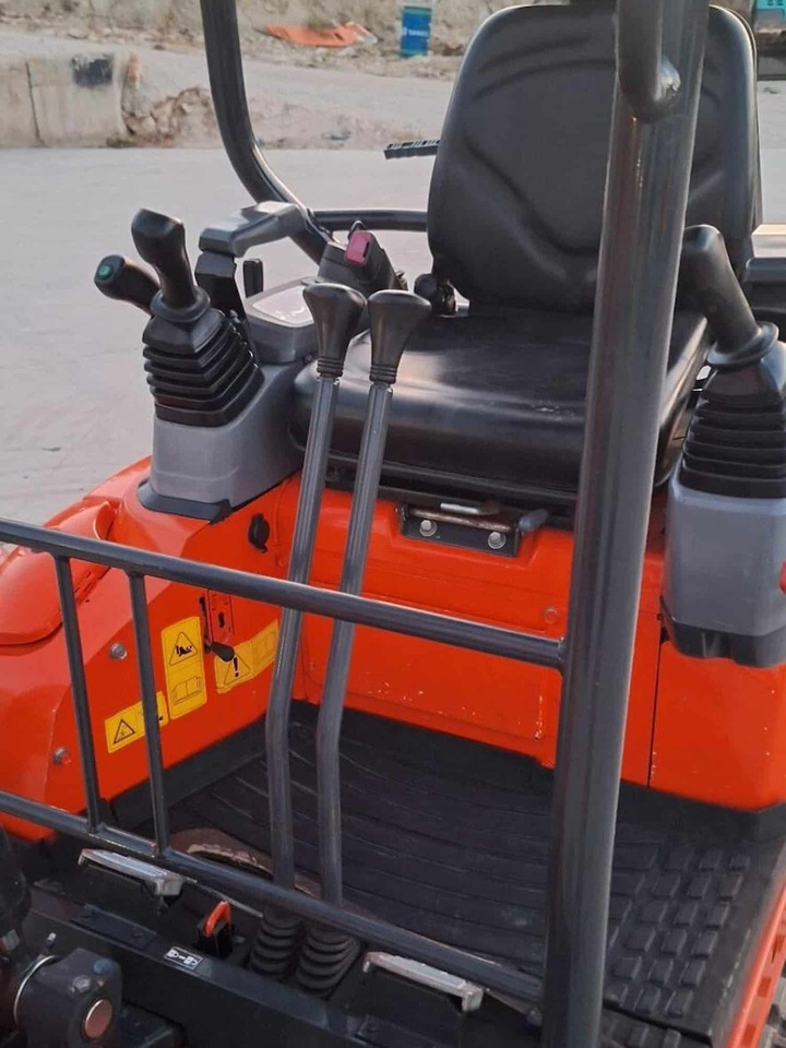 KUBOTA U17-3a - Ekskavator mini: gambar 5 KUBOTA U17-3a - Ekskavator mini: gambar 5