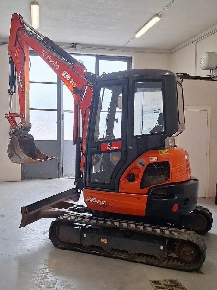 KUBOTA U35-3a3 - Ekskavator mini: gambar 3 KUBOTA U35-3a3 - Ekskavator mini: gambar 3