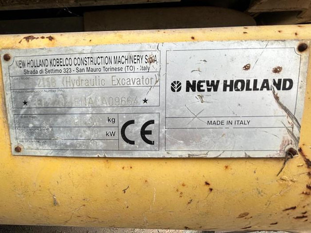 Ekskavator New Holland E215B: gambar 14