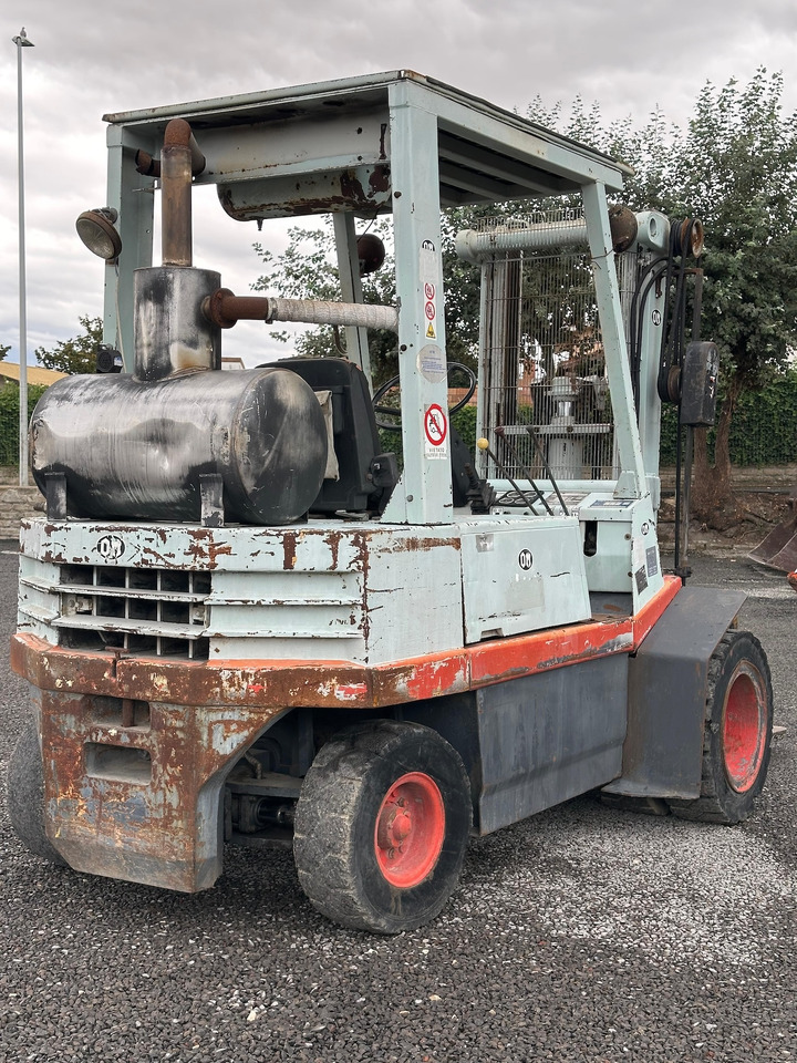 OM DI35C - Forklift: gambar 3 OM DI35C - Forklift: gambar 3