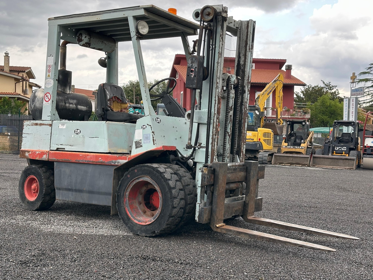 OM DI35C - Forklift: gambar 1 OM DI35C - Forklift: gambar 1