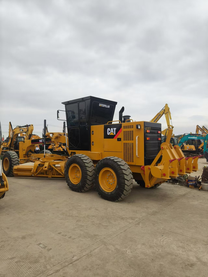 CATERPILLAR 140K - Grader: gambar 2 CATERPILLAR 140K - Grader: gambar 2