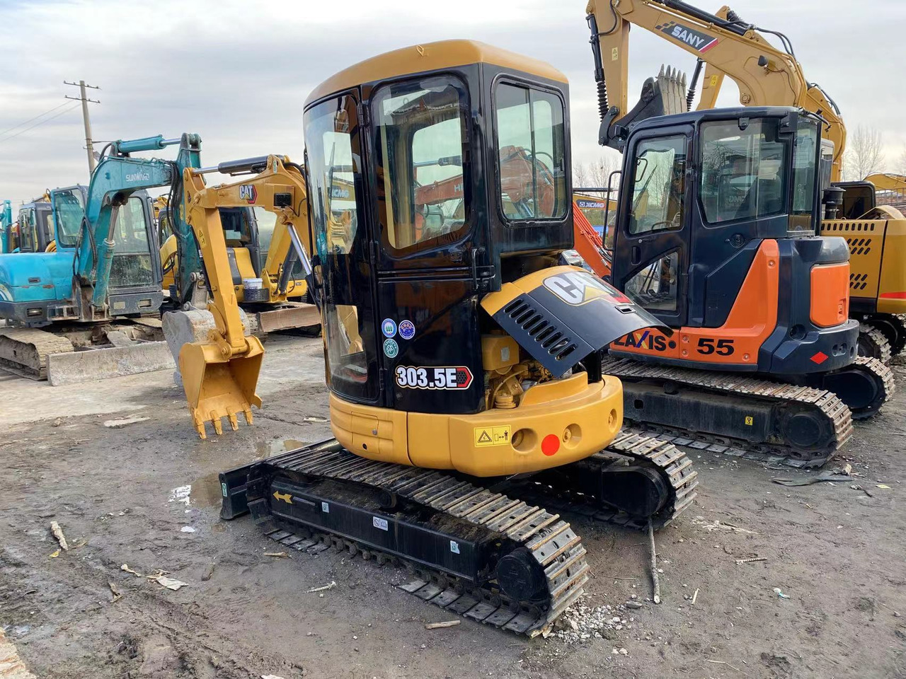 CATERPILLAR 303.5 - Ekskavator perayap: gambar 4 CATERPILLAR 303.5 - Ekskavator perayap: gambar 4