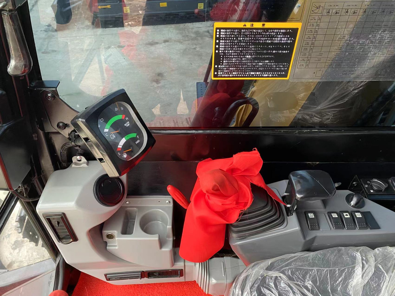 Ekskavator CATERPILLAR 307E2: gambar 12