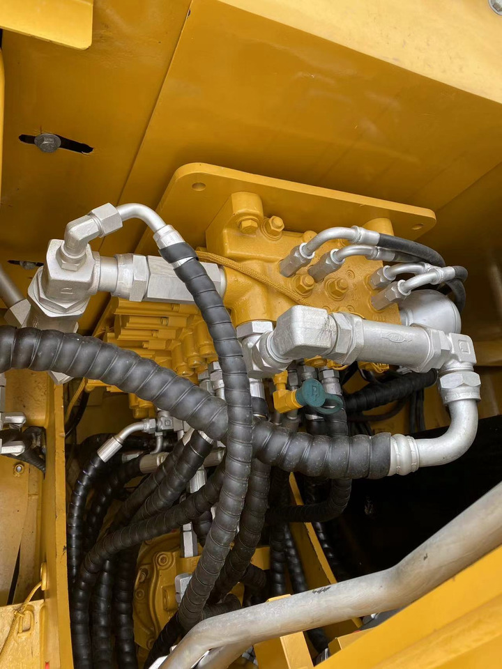 Ekskavator CATERPILLAR 307E2: gambar 8