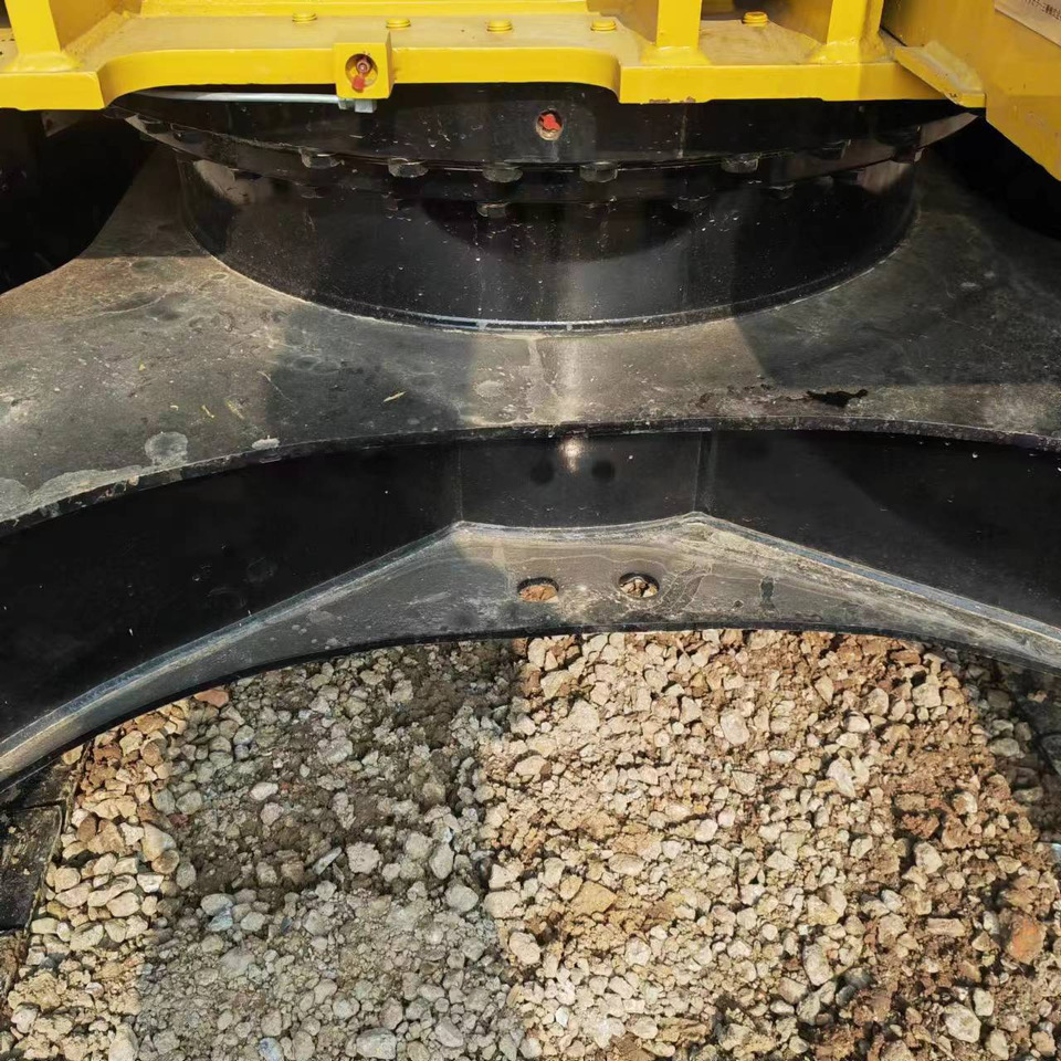 Ekskavator perayap CATERPILLAR 315D [ Copy ]: gambar 17